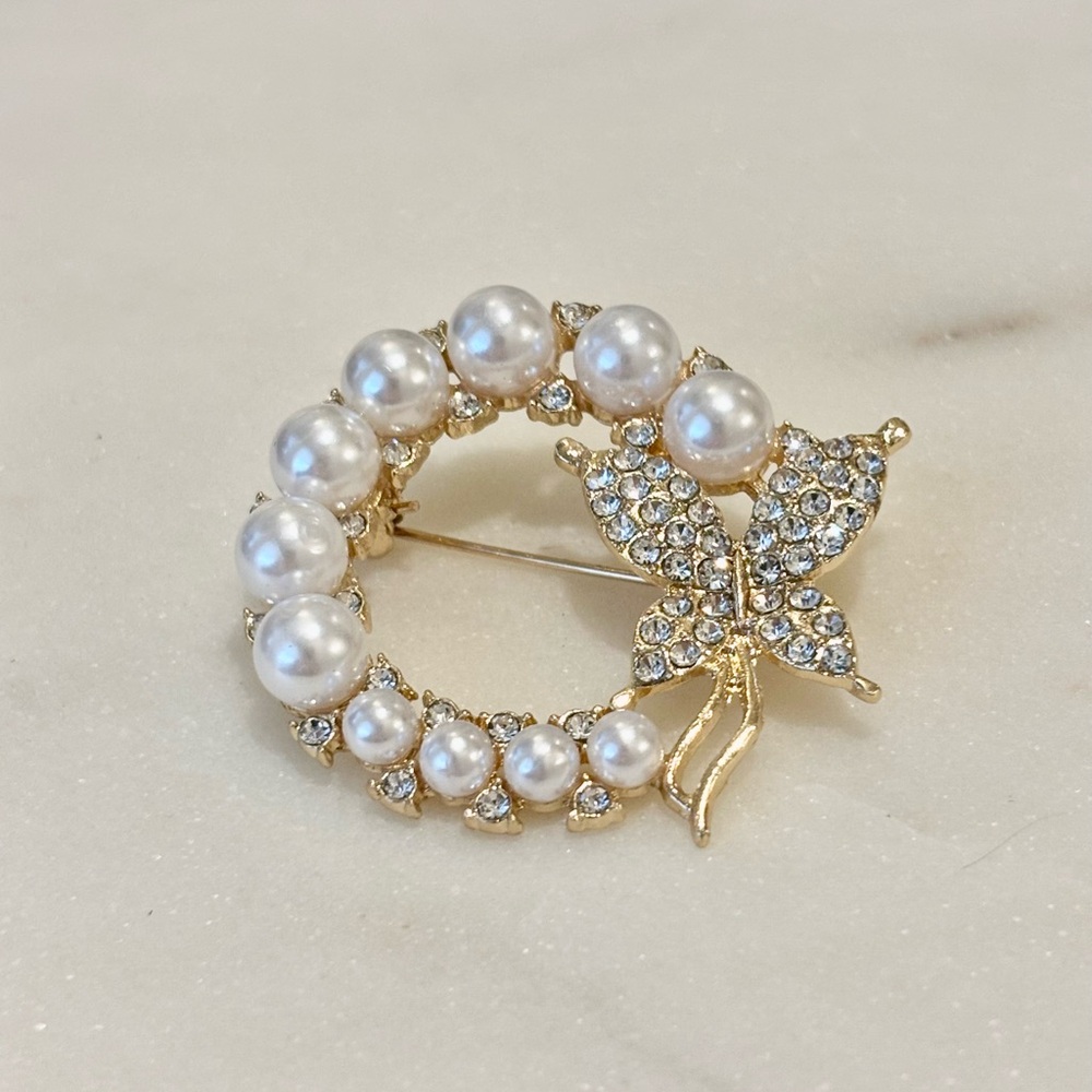 Elegant Gold and White Pearl Rhinestone Butterfly Brooch
